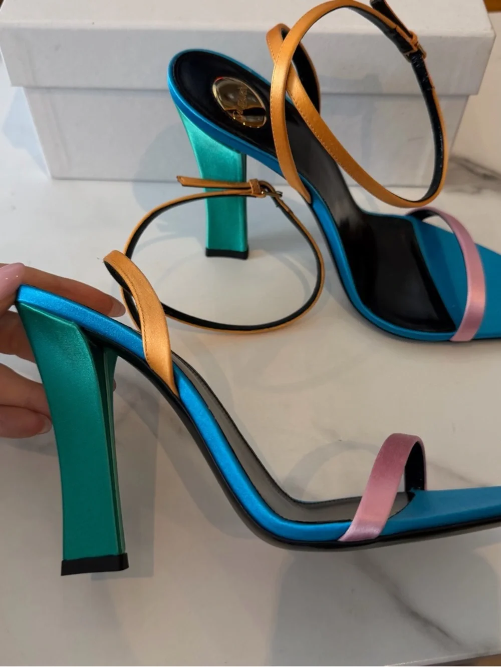 NWT Yves Saint Laurent Dominique 110 crêpe satin sandals - Picture 2 of 6